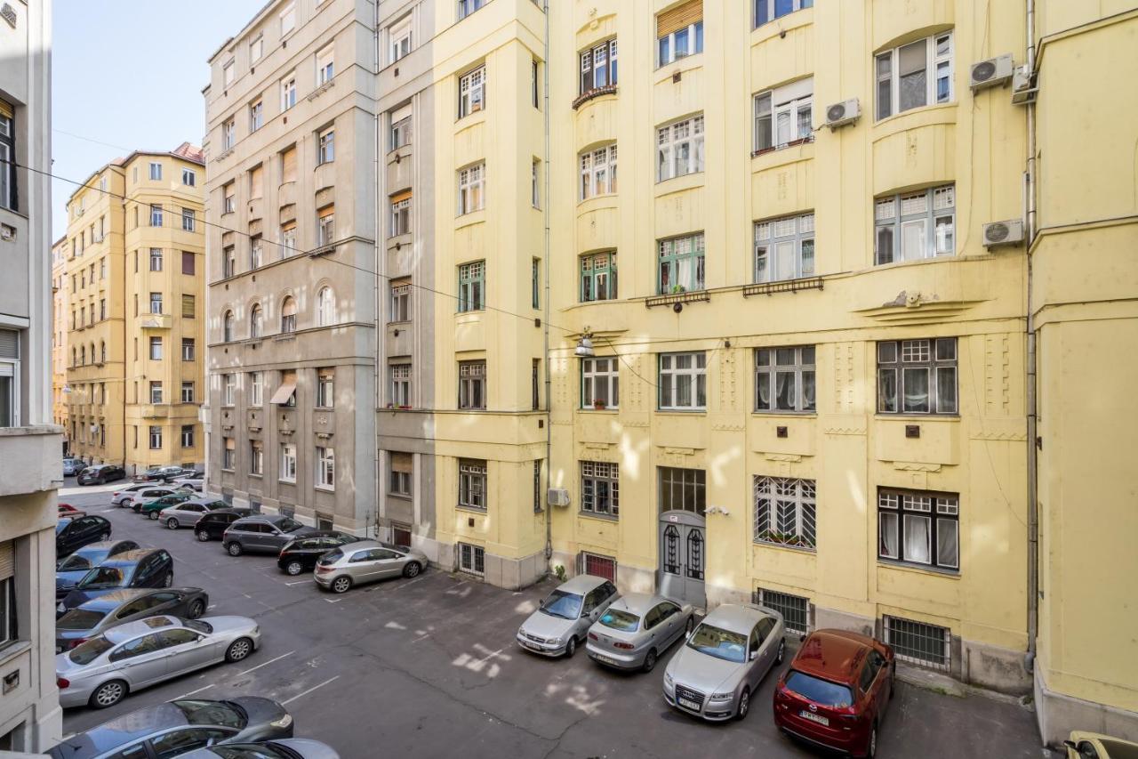 Bpr Cerebria Home, Budapest